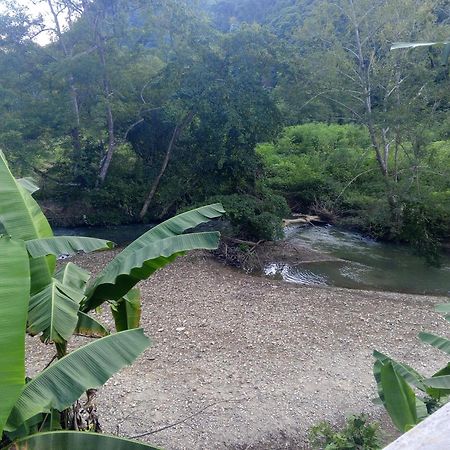 Campingsite Swimming Pool Ban Nongkham Extérieur photo