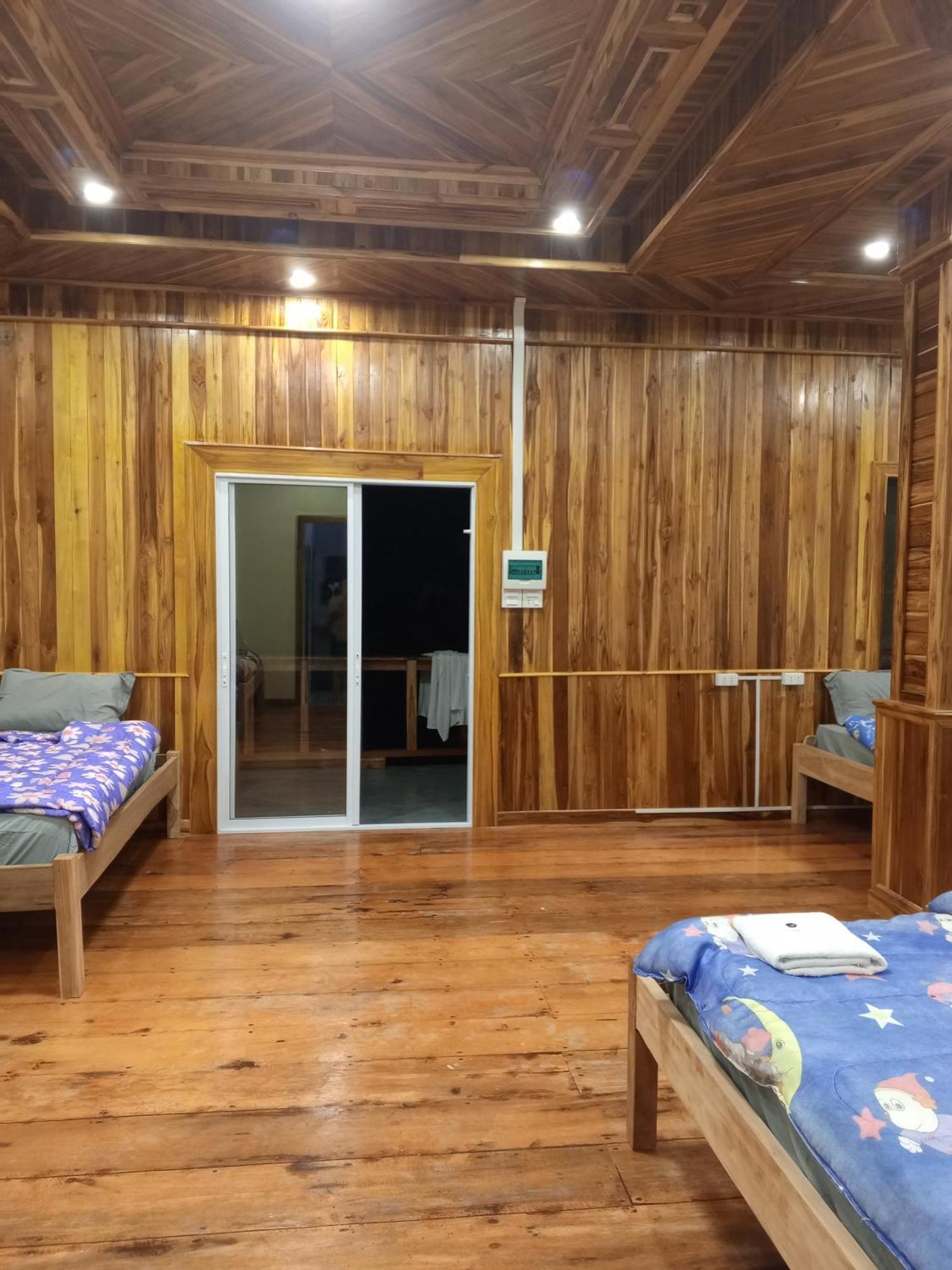 Campingsite Swimming Pool Ban Nongkham Extérieur photo